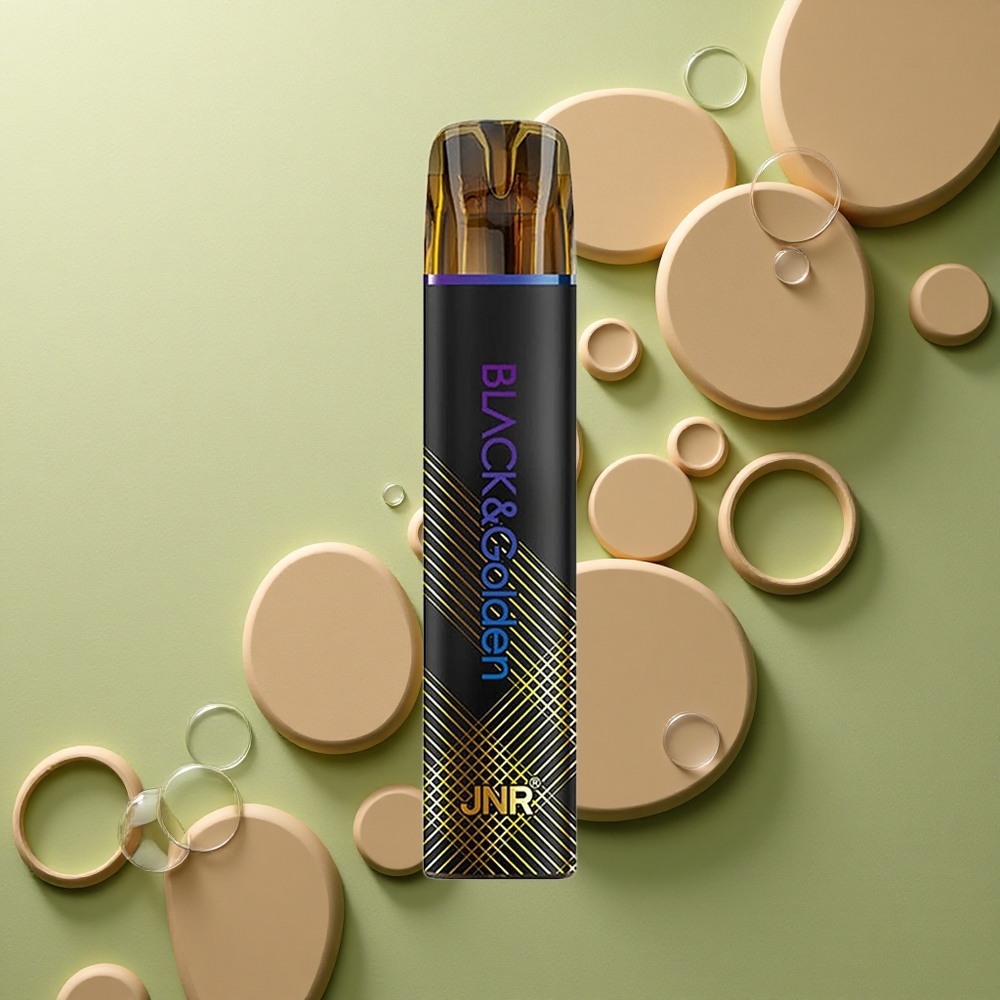JNR Black&Golden 600+200 Ledová Hroznová s 550mAh a 2ml